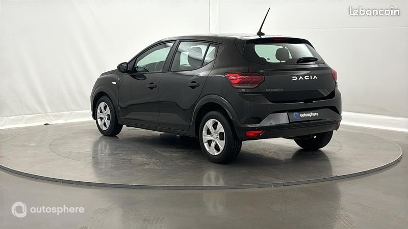 Dacia Sandero 1.0 ECO-G 100ch Stepway Essential (image 8)
