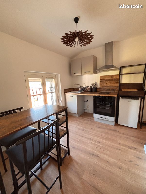 Appartement 1 pièce 24 m² · à Saint-Jean-en-Royans · 24 m² · 460 €/mois