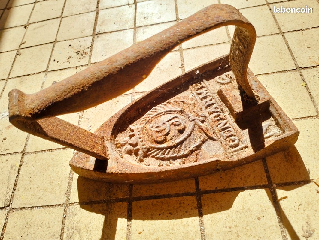 Lot de fer à repasser ancien (image 8)