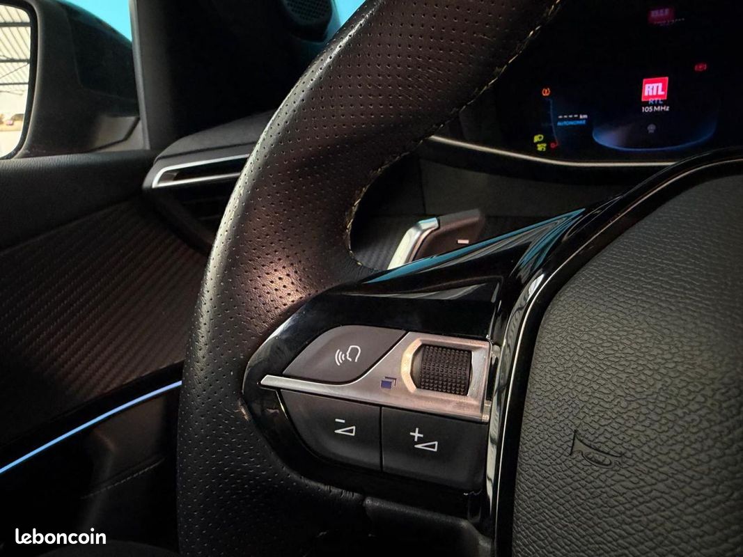 Peugeot 2008 gt 130 eat8 (image 16)