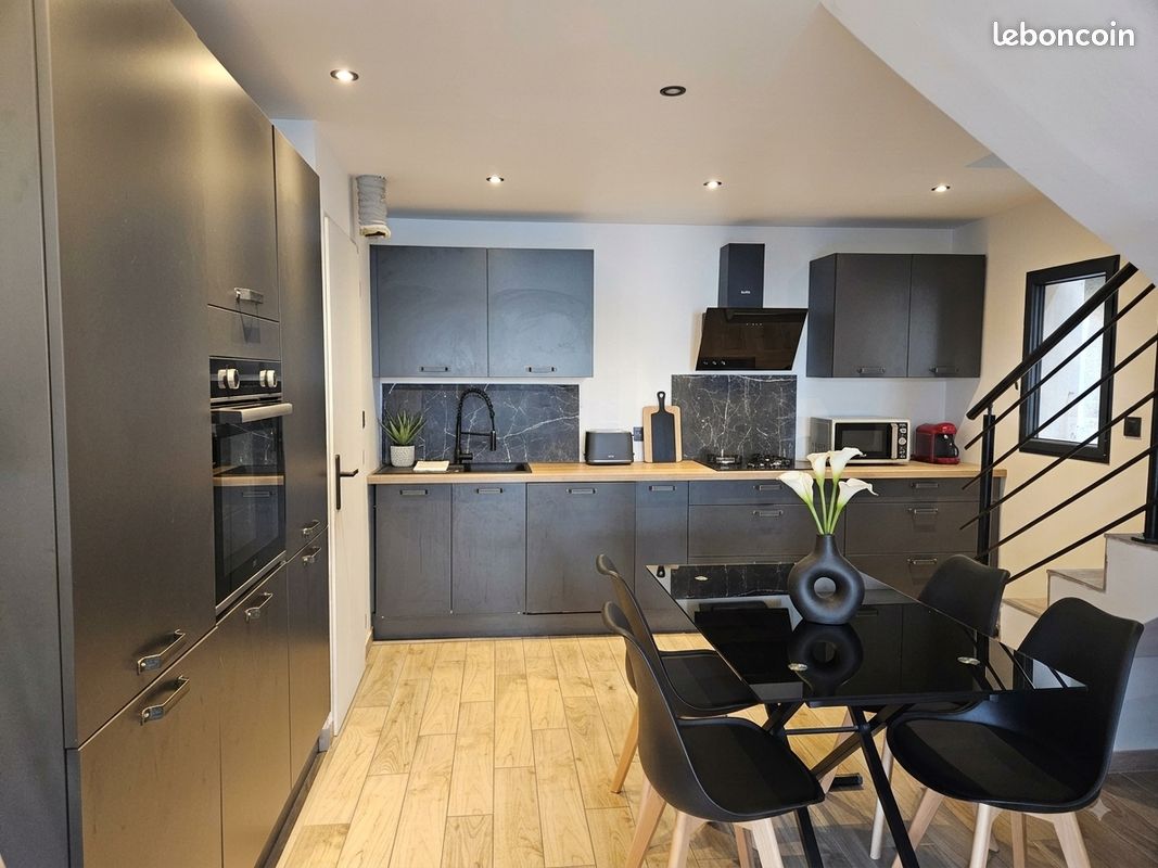 Maison 4 pièces 85 m² · à Villeurbanne · 85 m² · 750 €/mois