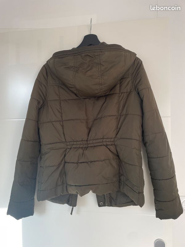 Doudoune Aéropostale kaki – taille S – bon état (image 3)