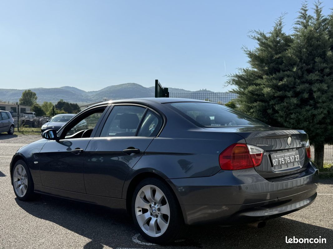 BMW Série 3 V (E90) 320i 150ch Sport Garantie 6 Mois (image 3)