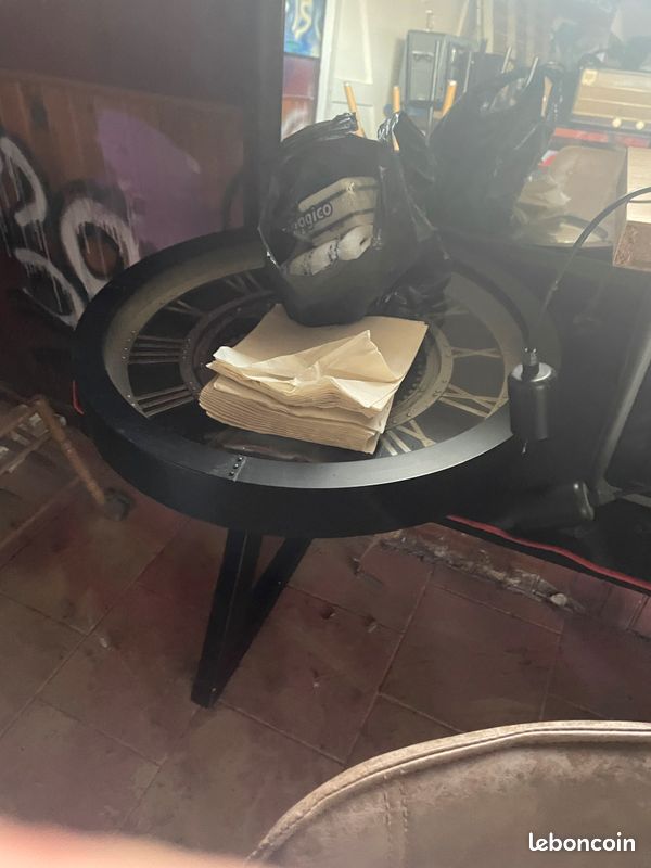 Chaise micro ondes table (image 1)