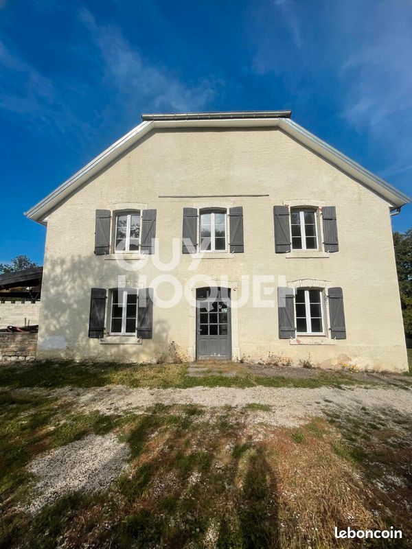 Maison 5 pièces 190 m² · à Pontcey · 190 m² · 146 500 €