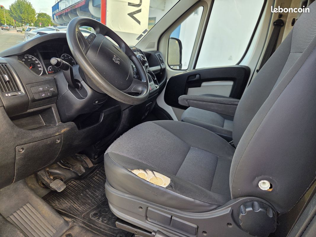 PEUGEOT Boxer Boxer Fg 330 L1H1 2.2 HDi 110 FAP Confort GARANTIE 12 MOIS (image 12)