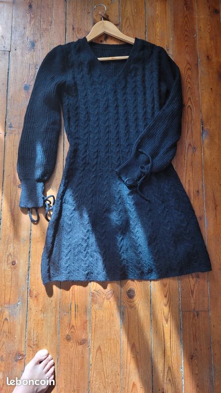 Robe pull (image 1)