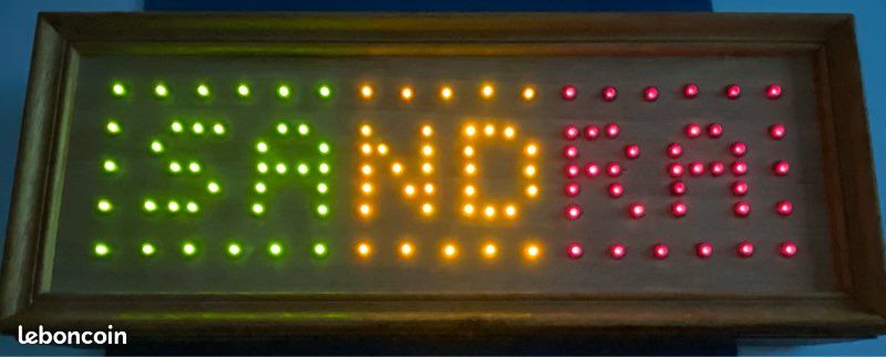 Cadre SANDRA en LED (image 1)