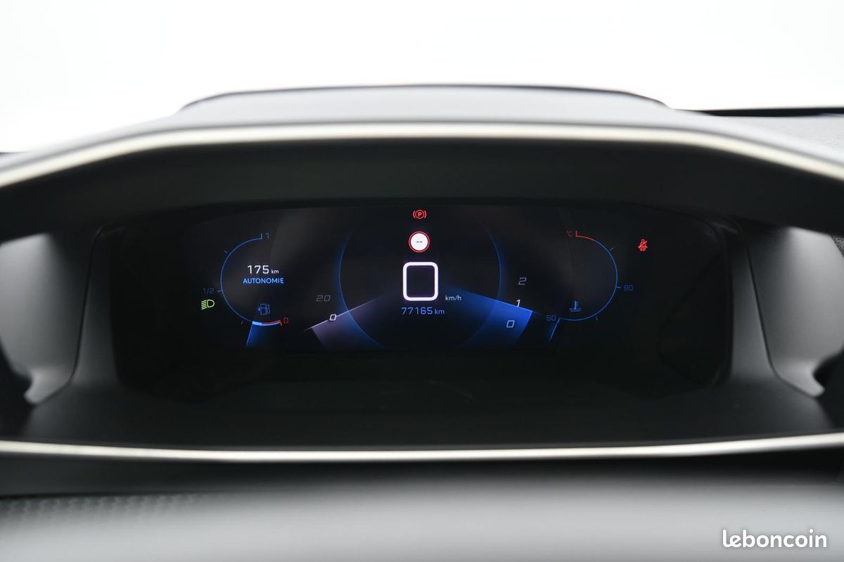 PEUGEOT 208 PureTech 100 S&S BVM6 Allure (image 15)