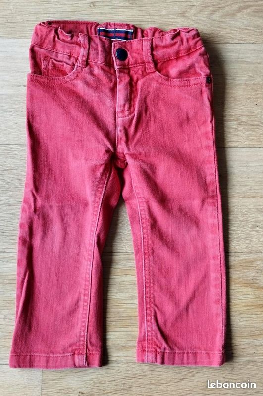Jeans rouge Jacadi 18 mois (image 1)