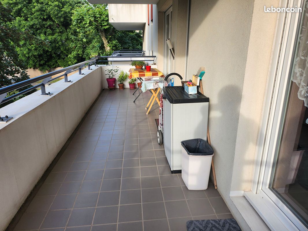 Appartement a louer decines-charpieu - 2 pièce(s) - 47 m2 - Surfyn