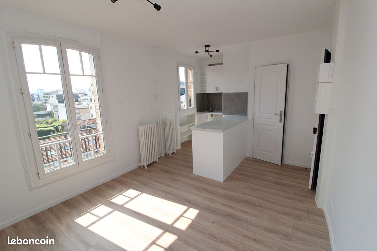 Appartement 1 pièce 20 m² · à Issy-les-Moulineaux · 20 m² · 904 €/mois
