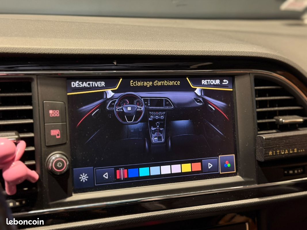 SEAT LEON 1.4 ECoTsi 150 Start/Stop ACT DSG7 FR - Toit Ouvrant Panoramique - Seat Sound - CarPlay / Android Au (image 21)
