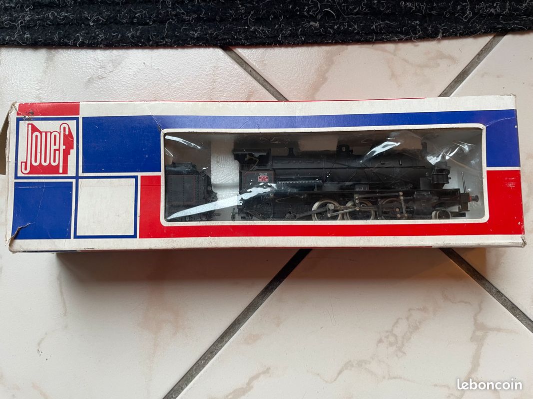 motrice 140 C 8281 RÉSEAU SNCF de MANTES JOUEF HORNBY