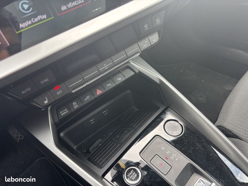 Audi A3 SPORTBACK 40 TFSI E 204CH DESIGN S TRONIC - TOIT PANO OUVRANT - SIEGES CHAUFFANTS (image 16)