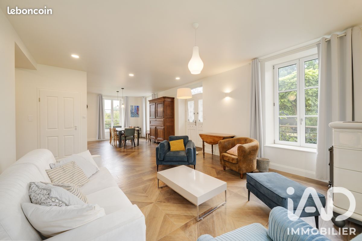 Maison 7 pièces 211 m² · à Nomexy · 211 m² · 315 000 €