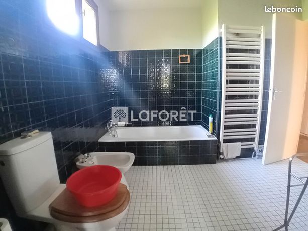 https://img.leboncoin.fr/api/v1/lbcpb1/images/e0/bc/ad/e0bcad5119bb844794009fa2a72ea02111ea22ce.jpg?rule=ad-image