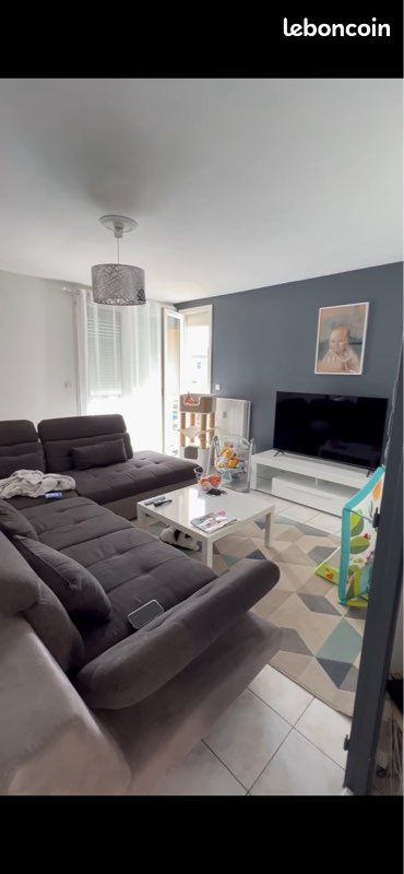 Appartement 4 pièces 70 m² · à Guilherand-Granges · 70 m² · 870 €