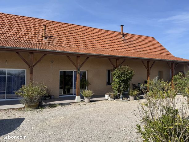 Propriété 10 pièces 250 m²