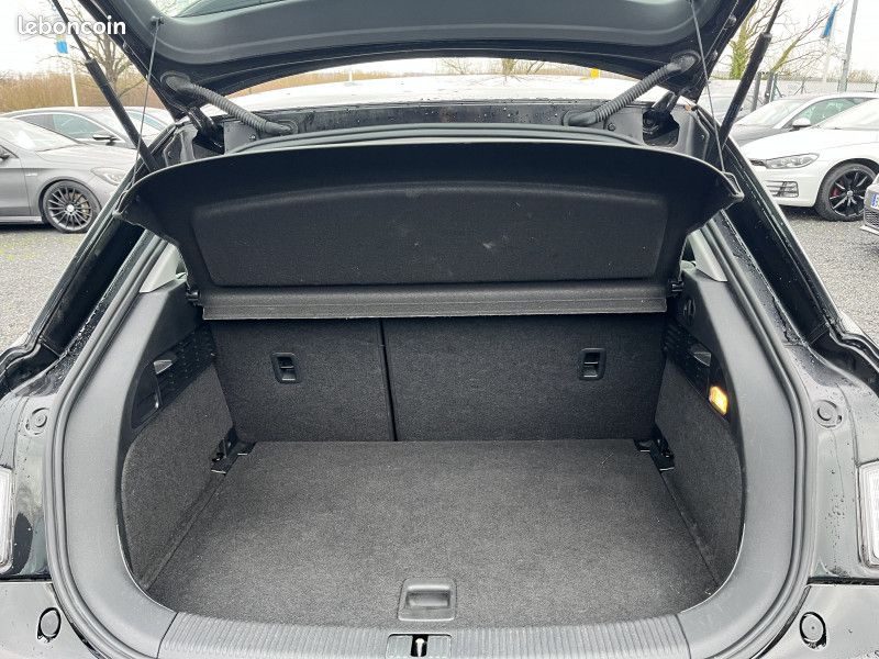 Audi A1 1.6 TDI 116CH AMBITION LUXE S TRONIC 7 (image 5)