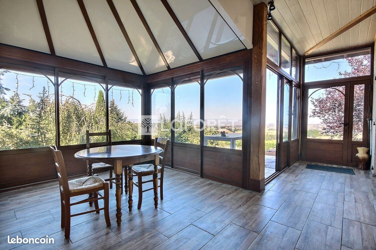 Maison 4 pièces 107 m² · à Saint-Symphorien-sur-Coise · 107 m² · 320 000 €