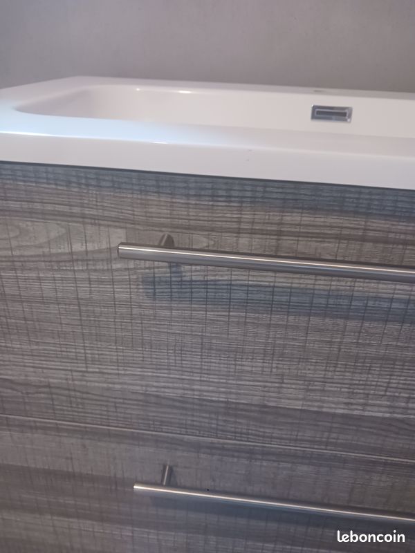 Meuble salle de bain (image 1)