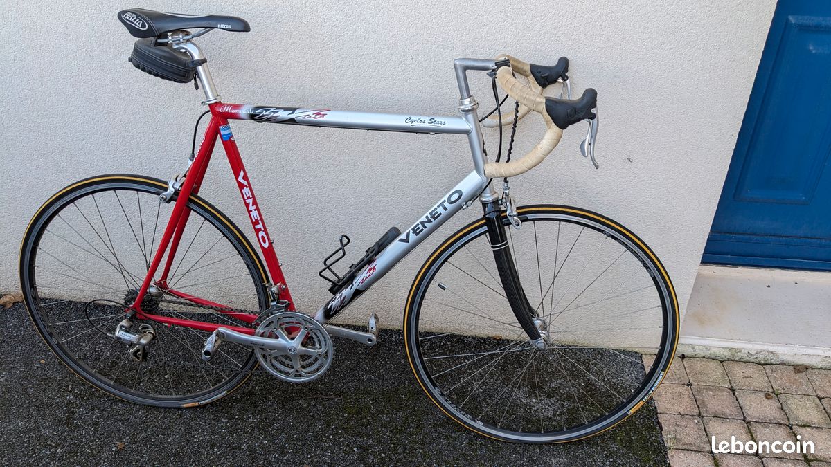 Velo de course guidon droit - Le vélo en image