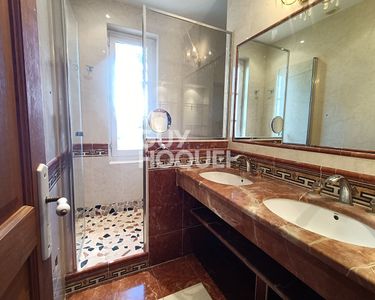 Maison 649 000 € - 141 m²