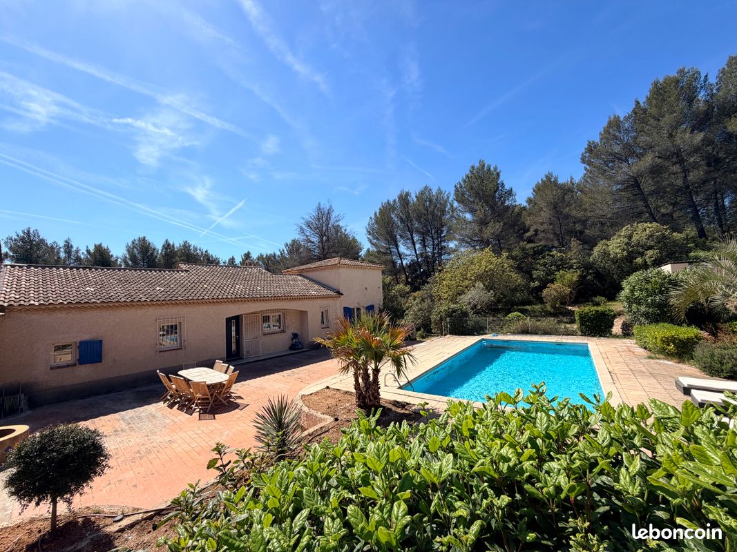 Maison 5 pièces 166 m² · à Aubagne · 166 m² · 595 000 €
