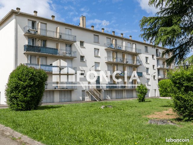 Appartement 1 pièce 17 m² · à Agen · 17 m² · 350 €