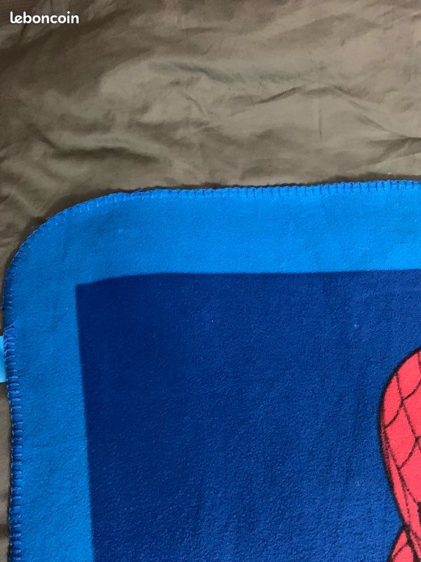 Plaid enfants Spiderman 173 cms x 132 cms environ (image 3)