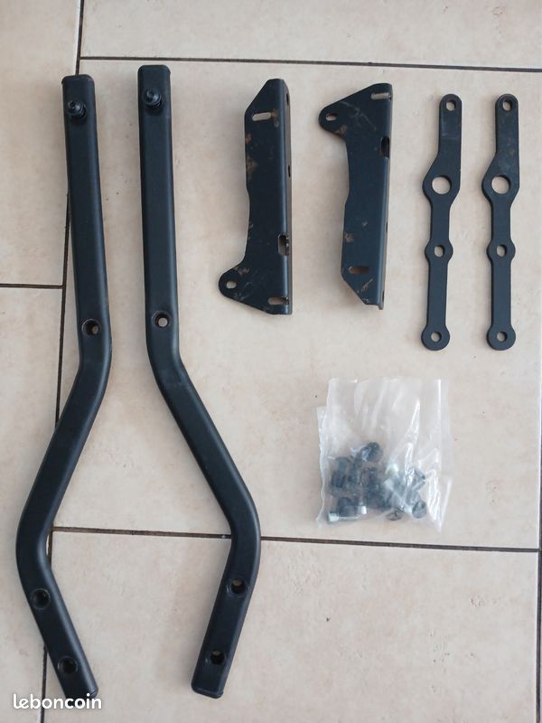 Support TopCase Givi Voge 300ac (image 1)