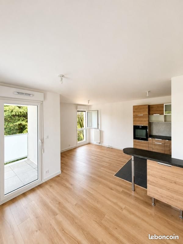 Appartement 1 pièce 64 m² · à Rennes · 64 m² · 1 070 €