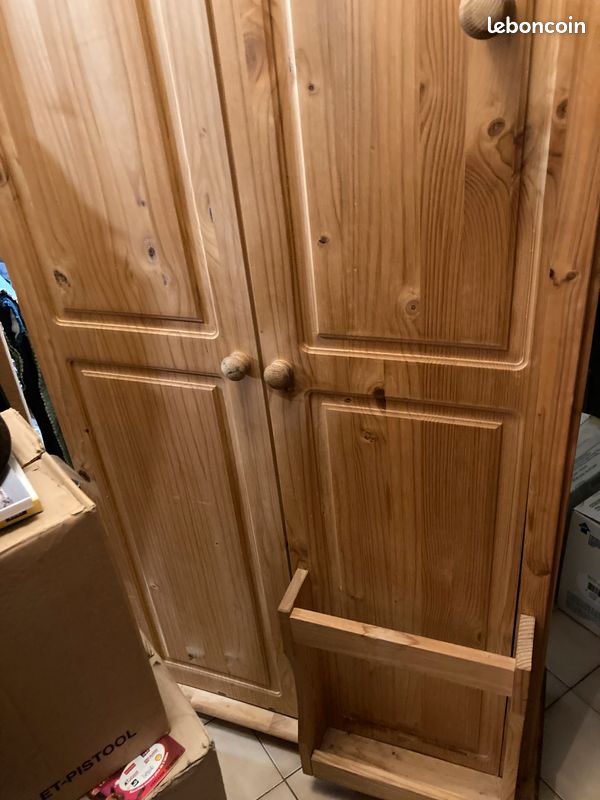 Petite armoire en pin naturel (image 4)
