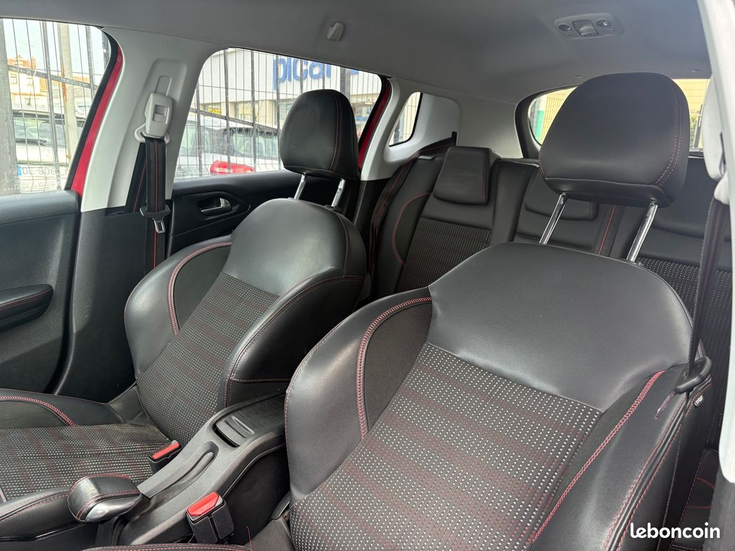 Peugeot 2008 1.6 bluehdi GT-line phase 2 (image 16)