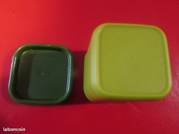 8 ramequins micro vap tupperware - Arts de la table