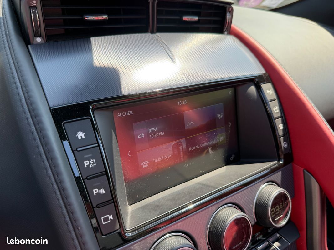 JAGUAR F-TYPE ROADSTER 2.0 T P300 R-DYNAMIC BVA FACELIFT FULL OPTIONS PAS DE MALUS SUPERBe (image 34)