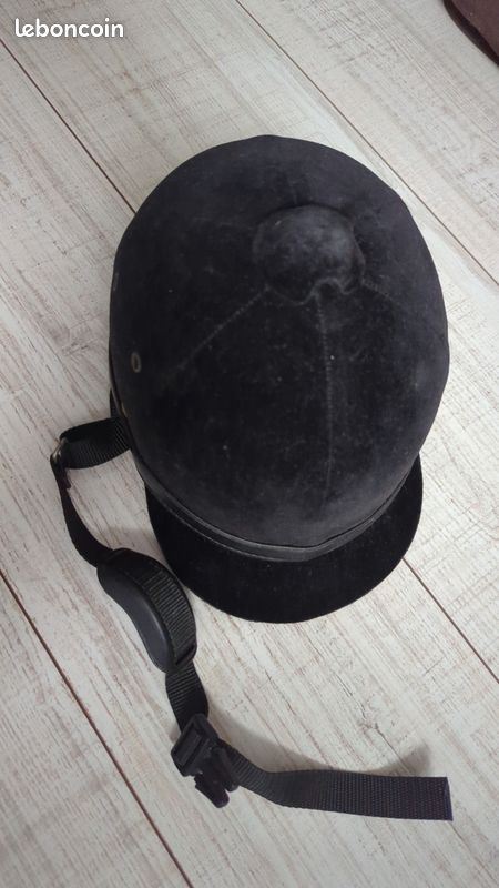 Bombe equitation (image 1)
