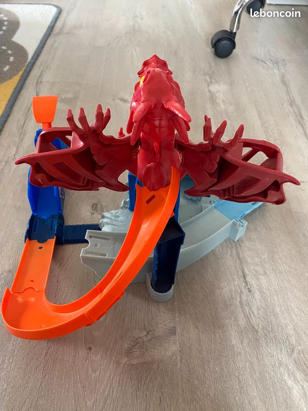 Hot wheels Circuit Dragon (image 1)