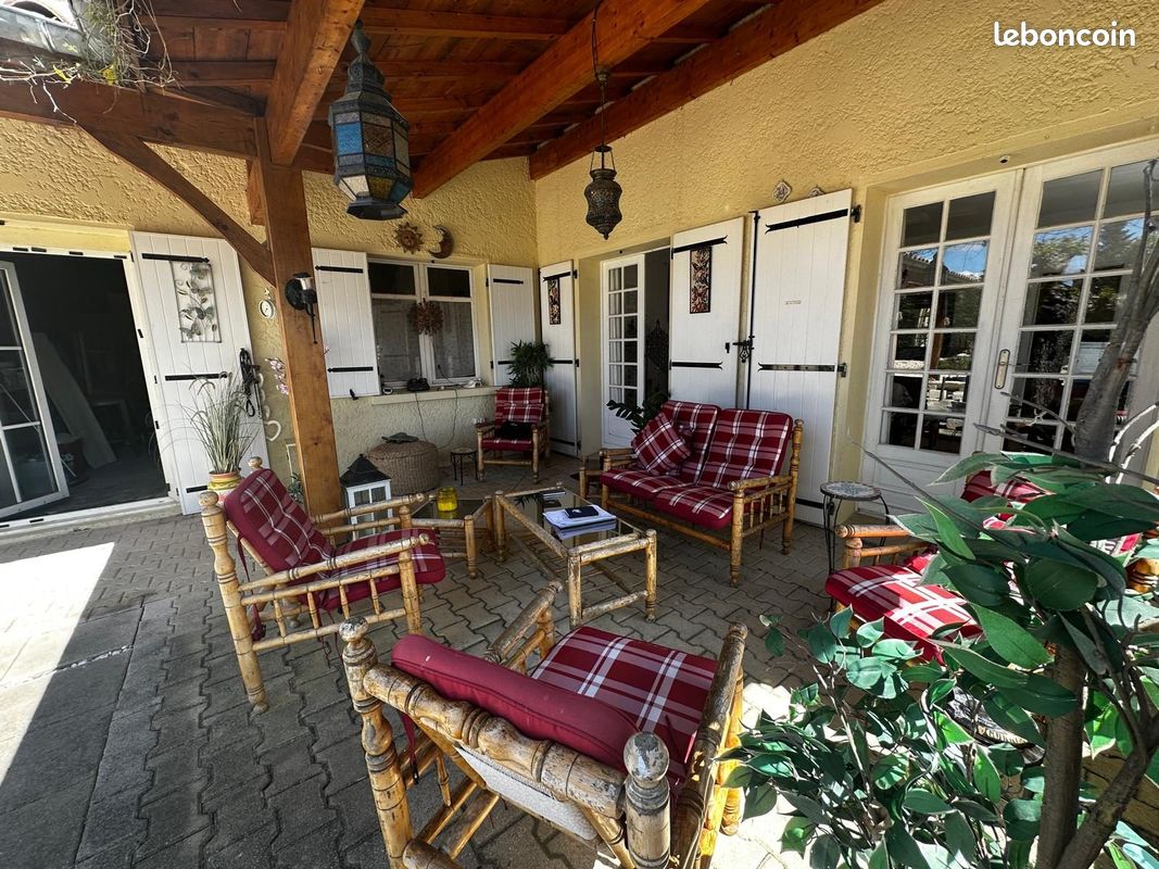 Maison 5 pièces 160 m² · à Lalande-de-Pomerol · 160 m² · 179 000 €