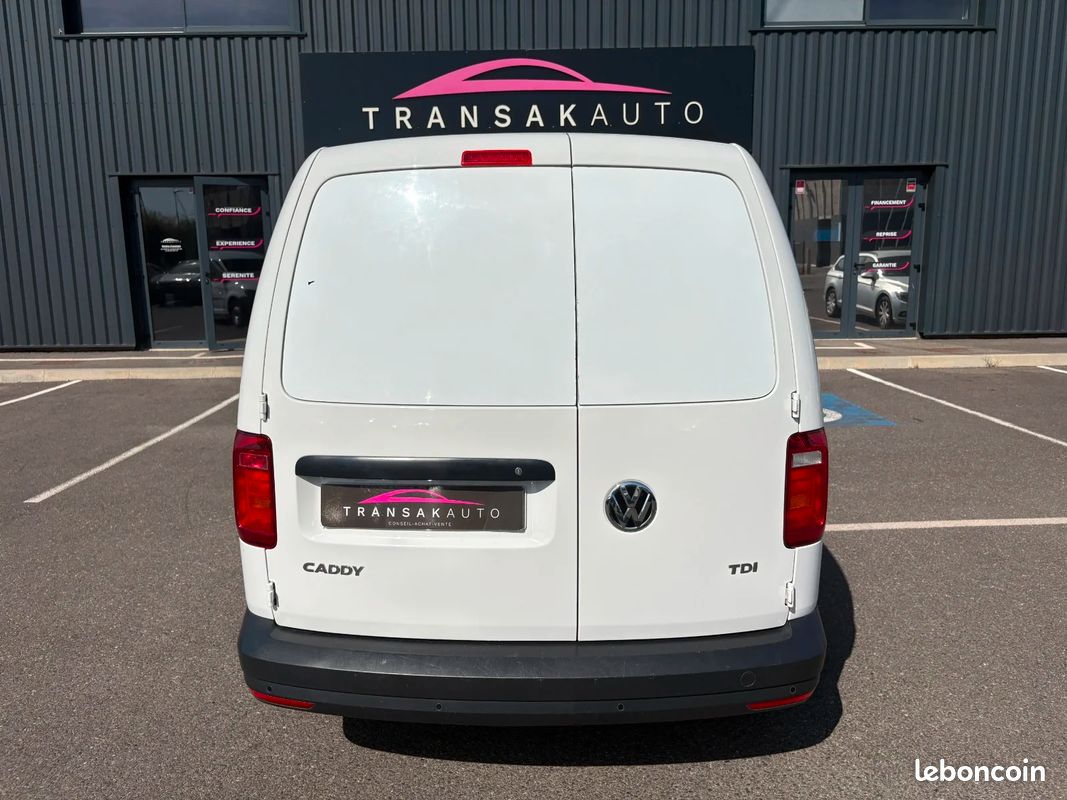 VOLKSWAGEN CADDY 2.0 TDI 102 Confortline *SUPPRESSION AD BLUE (image 4)