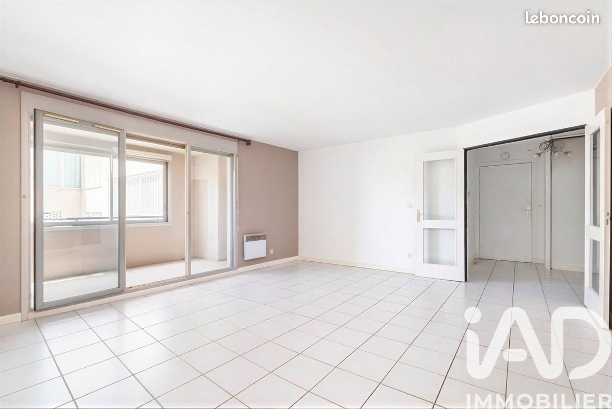 Appartement 3 pièces 77 m² · à Villeurbanne · 77 m² · 289 000 €
