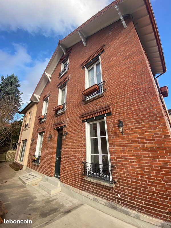 Maison 6 pièces 160 m² · à Sèvres · 160 m² · 3 555 €/mois