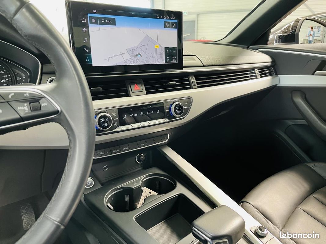 AUDI A4 AVANT 40 TDI 190 S tronic 7 Design (image 5)