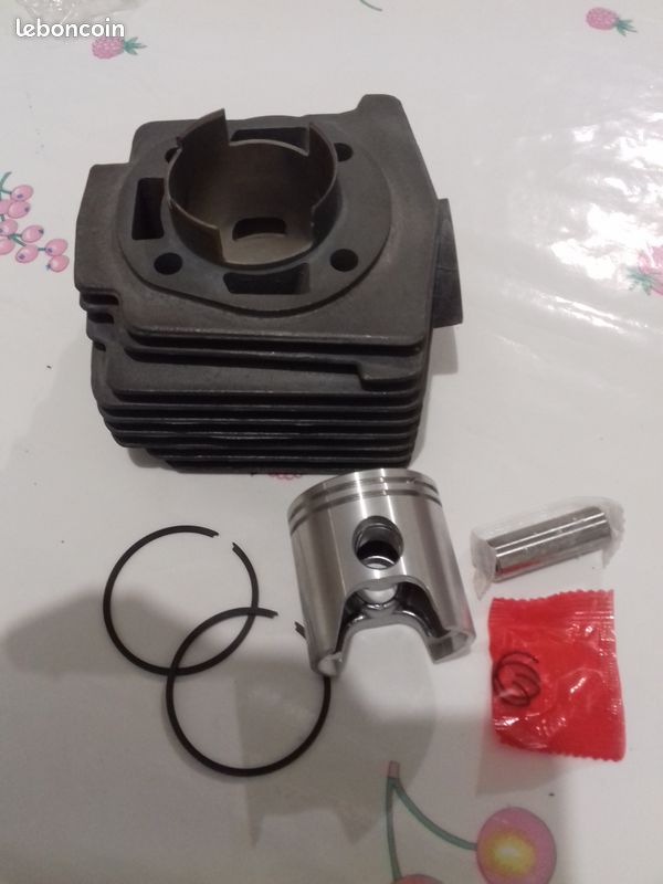 Kit 70cc 47mm 3 transferts neuf mbk 51 av10 (image 1)