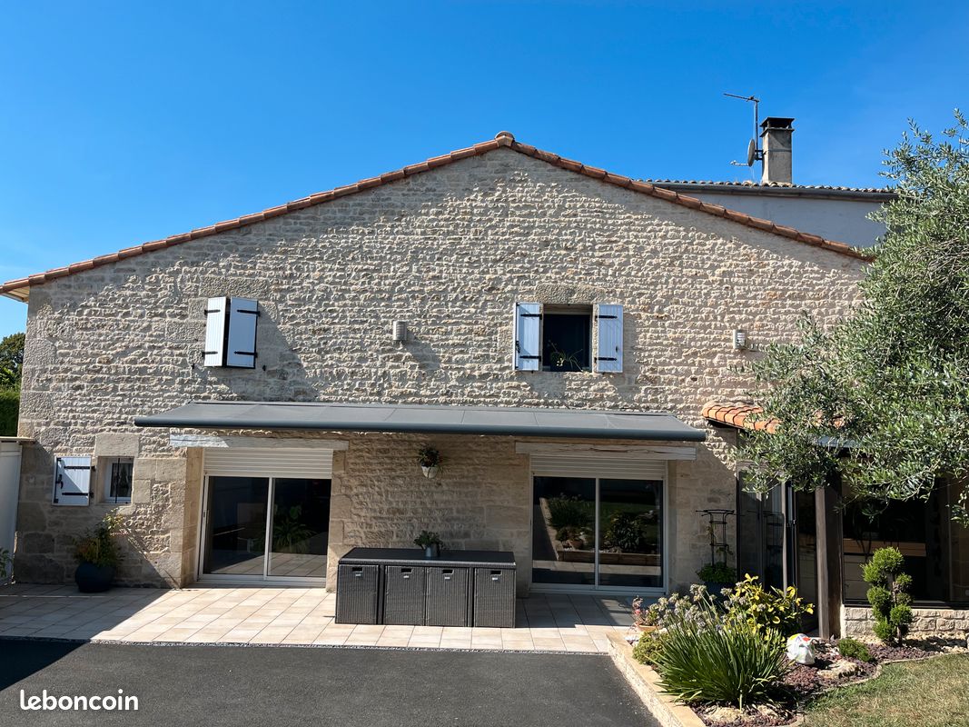 Maison 4 pièces 135 m² · à La Crèche · 135 m² · 255 000 €