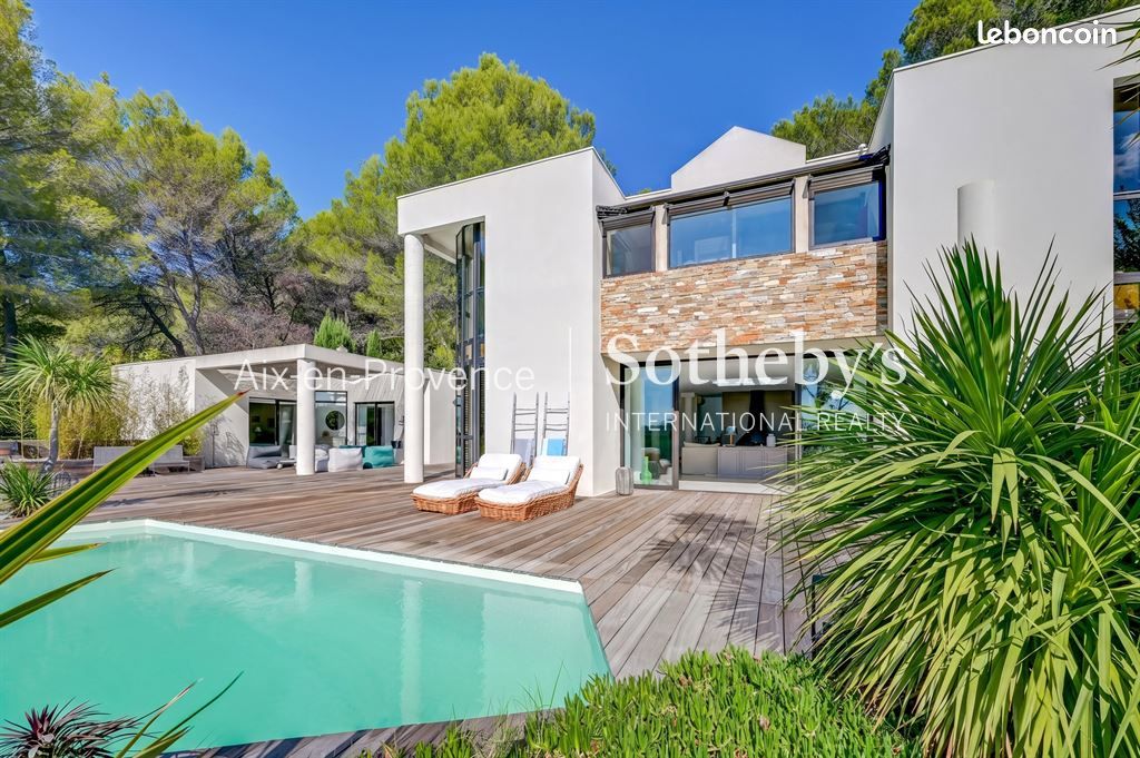 Maison 6 pièces 300 m² · à Aix-en-Provence · 300 m² · 2 150 000 €