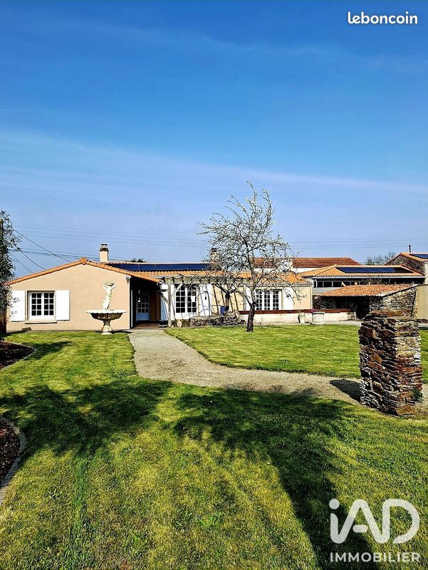 Maison 5 pièces 135 m² · au Loroux-Bottereau · 135 m² · 399 000 €