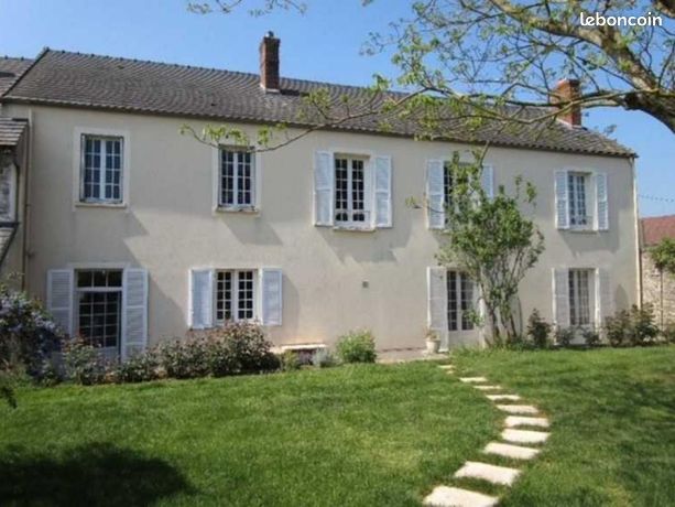 Ferme 8 pièces 273 m²