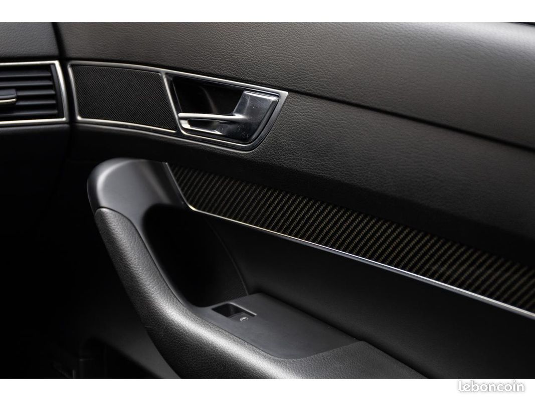 AUDI A6 RS6 Plus Avant Quattro 5.0i V10 TFSI (image 17)
